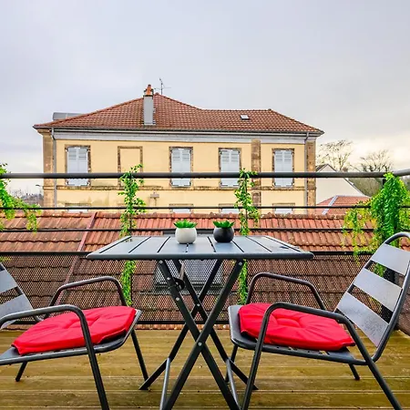 Appartement Le Charles à Montbéliard Extérieur photo