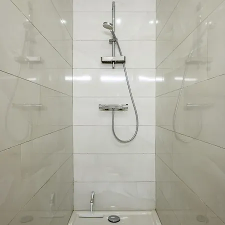 Appartement Le Charles à Montbéliard Extérieur photo